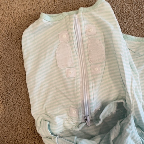 Embe 2 way swaddle 6-14 lbs - Picture 3 of 3